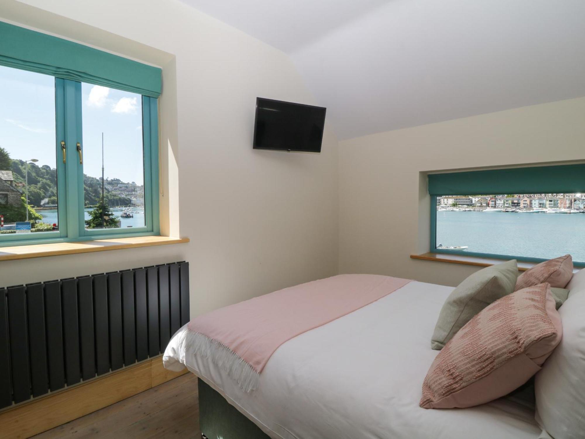 Britannia Crossings Cottage 达特茅斯 外观 照片