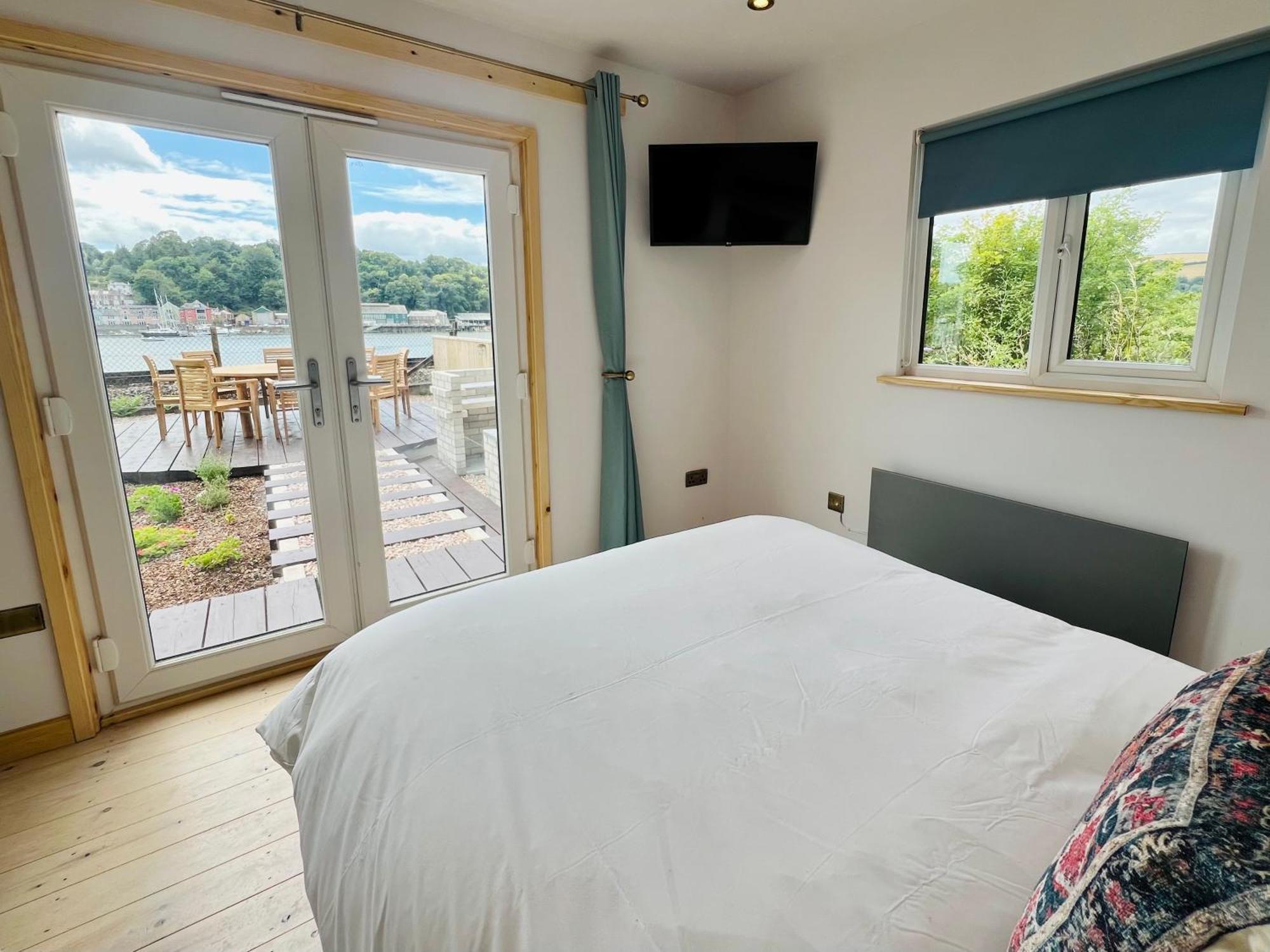 Britannia Crossings Cottage 达特茅斯 外观 照片